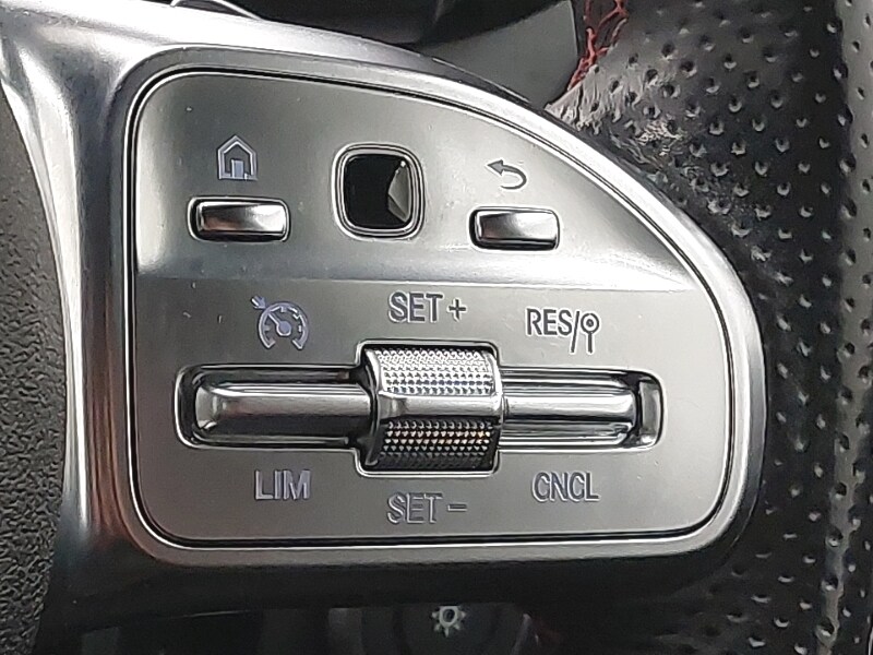 Used Mercedes-Benz A-Class 2018 for sale - 77933395: Photo 14