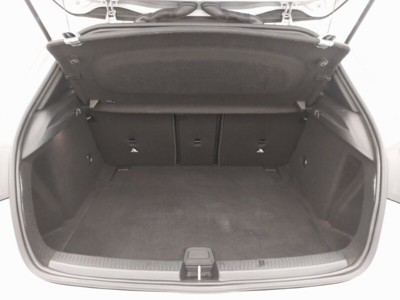 Used Mercedes-Benz A-Class 2018 for sale - 77933395: Photo 8