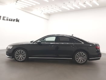 Used Audi A8 2018 for sale - 79223800: Photo
