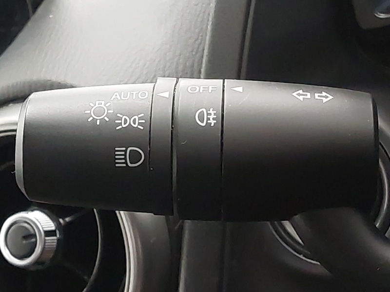 Used Mazda Mazda2 2023 for sale - 77761319: Photo 15