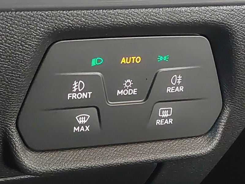 Used SEAT Leon 2024 for sale - 76699796: Photo 15