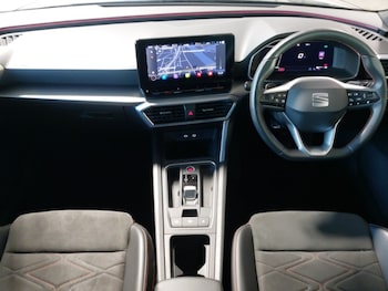 Used SEAT Leon 2024 for sale - 76699796: Photo