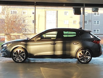 Used SEAT Leon 2024 for sale - 76699796: Photo