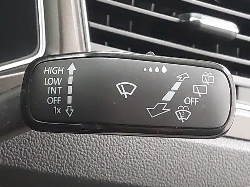 Used Volkswagen T-Roc 2018 for sale - 77466646: Photo 15