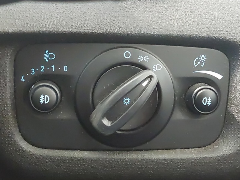 Used Ford Fiesta 2017 for sale - 76427715: Photo 17