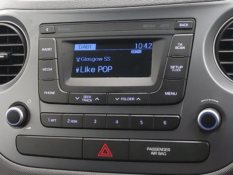 Used Hyundai i10 2019 for sale - 76408240: Photo 10