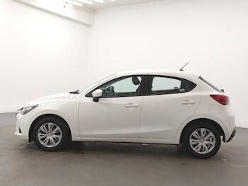 Used Mazda Mazda2 2016 for sale - 78766259: Photo