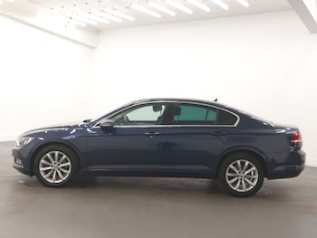 Used Volkswagen Passat 2016 for sale - 77623449: Photo