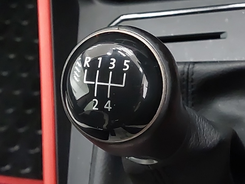 Used Volkswagen Polo 2019 for sale - 76795411: Photo 17