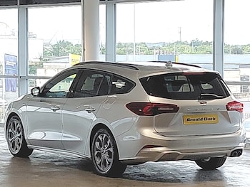 Used Ford Focus 2023 for sale - 75725737: Photo