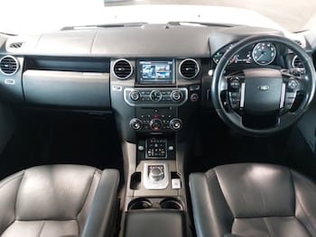 Used Land Rover Discovery 2016 for sale - 76309201: Photo 2