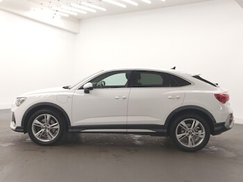 Used Audi Q3 2021 for sale - 77750921: Photo
