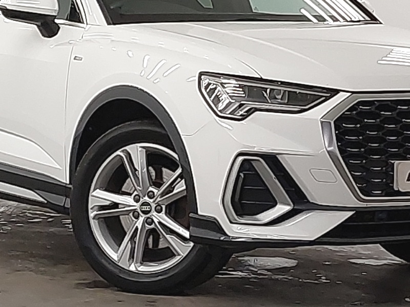 Used Audi Q3 2021 for sale - 77750921: Photo 9