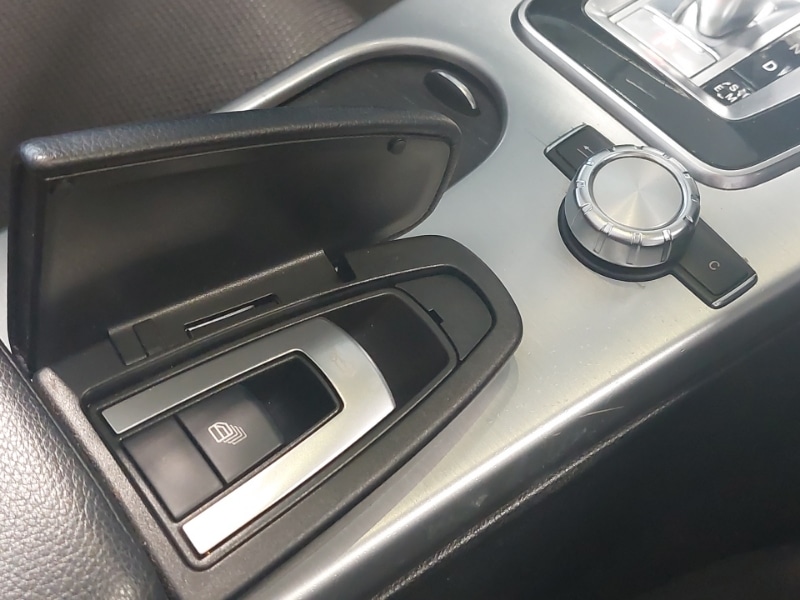 Used Mercedes-Benz SLK 2015 for sale - 76515236: Photo 19