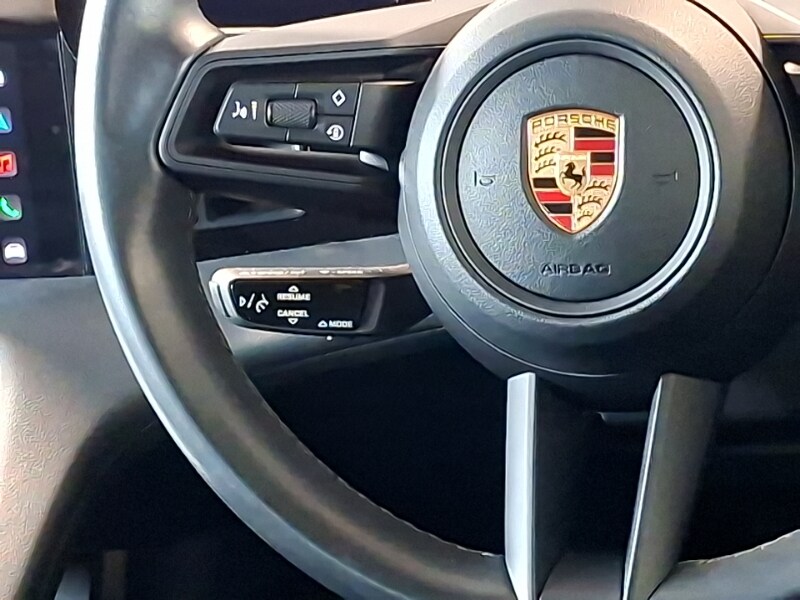 Used Porsche Taycan 2022 for sale - 78164119: Photo 10