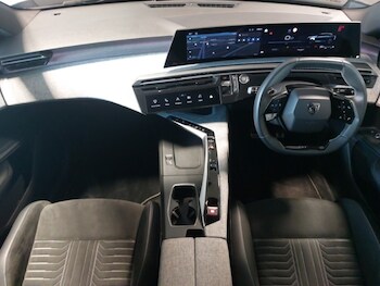 Used Peugeot 3008 2024 for sale - 76683586: Photo