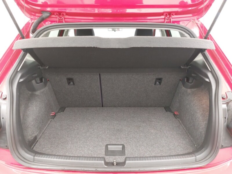 Used Volkswagen Polo 2019 for sale - 77635910: Photo 8