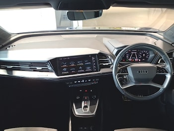 Used Audi Q4 e-tron 2023 for sale - 78656178: Photo