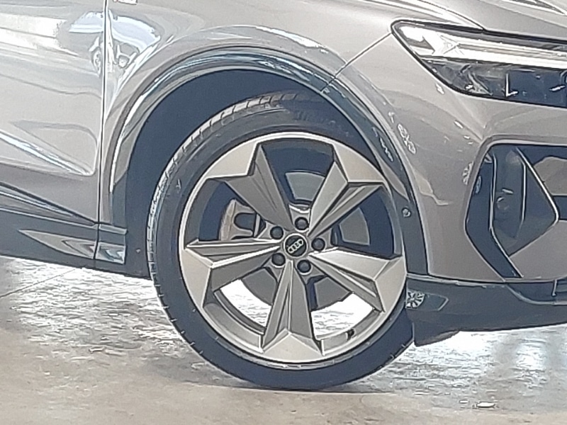 Used Audi Q4 e-tron 2024 for sale - 77644253: Photo 9