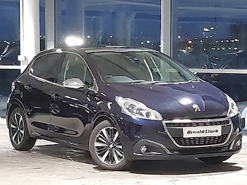 Used Peugeot 208 2018 for sale - 77750969: Photo
