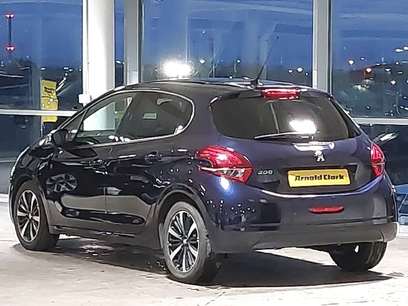 Used Peugeot 208 2018 for sale - 77750969: Photo 3