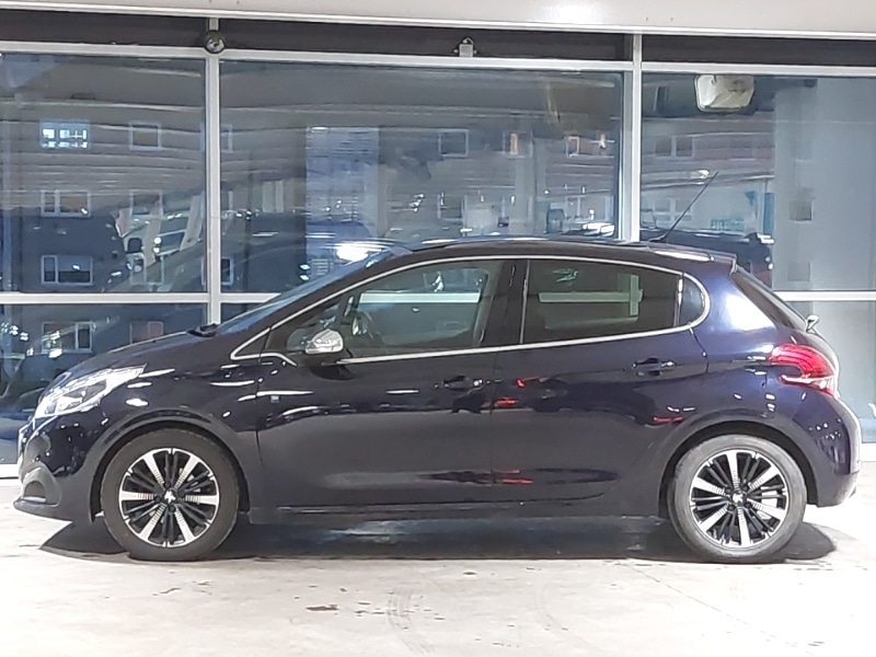 Used Peugeot 208 2018 for sale - 77750969: Photo 4