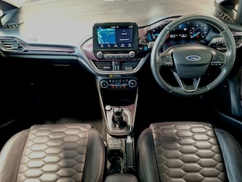 Used Ford Fiesta 2018 for sale - 78455738: Photo