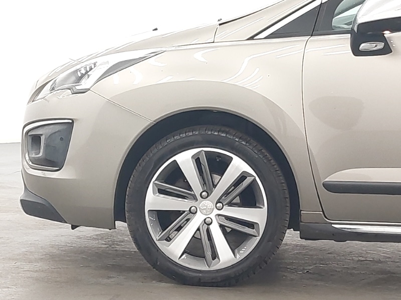 Used Peugeot 3008 2017 for sale - 76947387: Photo 12