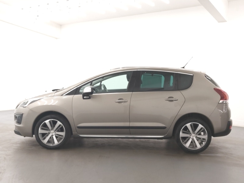Used Peugeot 3008 2017 for sale - 76947387: Photo 4