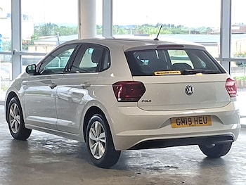 Used Volkswagen Polo 2019 for sale - 79517630: Photo