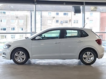 Used Volkswagen Polo 2019 for sale - 79517630: Photo