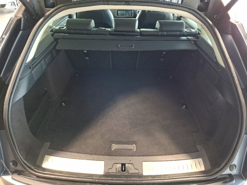 Used Land Rover Range Rover Velar 2023 for sale - 78225112: Photo 8