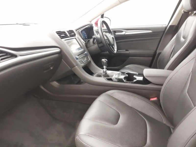 Used Ford Mondeo 2015 for sale - 77114675: Photo 5