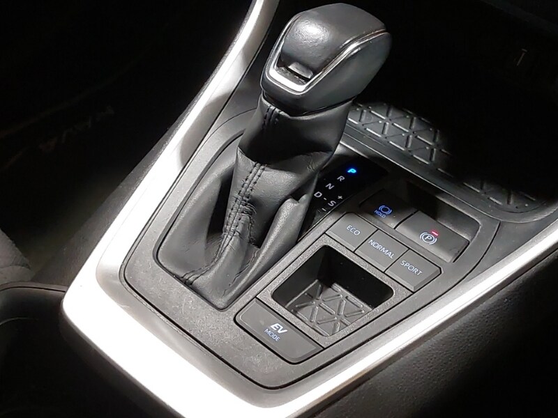 Used Toyota RAV4 2022 for sale - 77070037: Photo 13