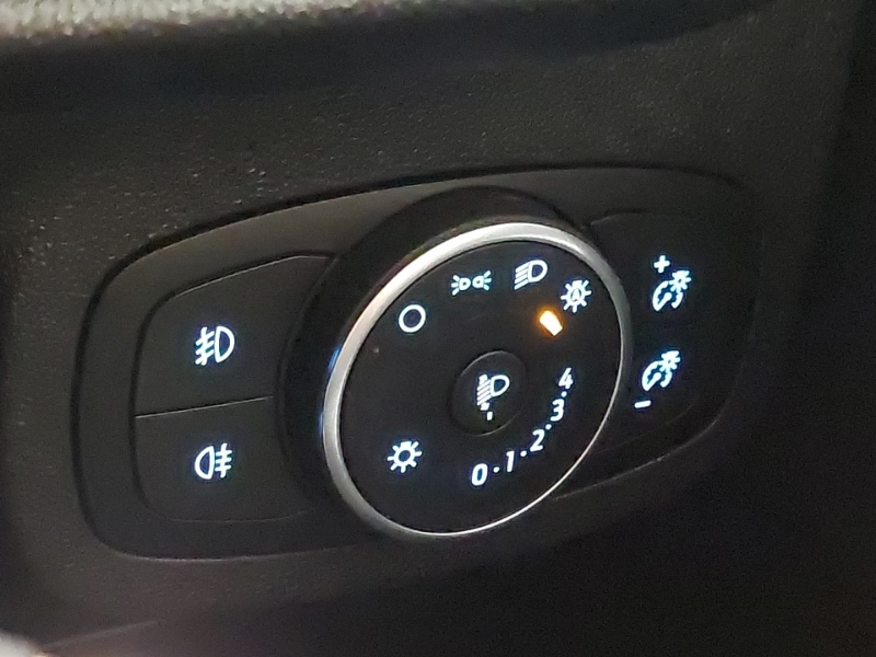 Used Ford Fiesta 2018 for sale - 76771316: Photo 18