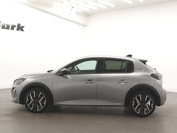 Used Peugeot 208 2026 for sale - 78467432: Photo