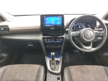 Used Toyota Yaris Cross 2022 for sale - 79191879: Photo