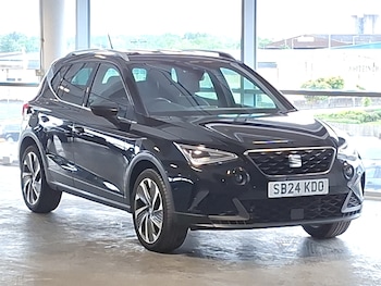 Used SEAT Arona 2024 for sale - 78647442: Photo