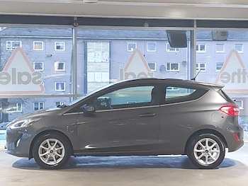 Used Ford Fiesta 2018 for sale - 77150006: Photo