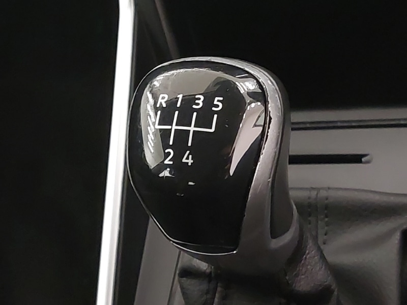 Used Volkswagen Polo 2024 for sale - 78147232: Photo 17