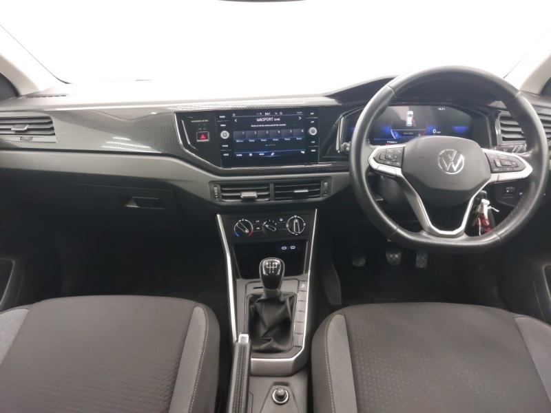 Used Volkswagen Polo 2024 for sale - 78147232: Photo 2