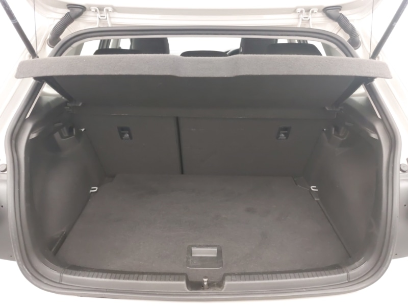 Used Volkswagen Polo 2024 for sale - 78147232: Photo 8