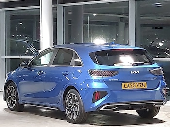 Used Kia Ceed 2023 for sale - 76695687: Photo