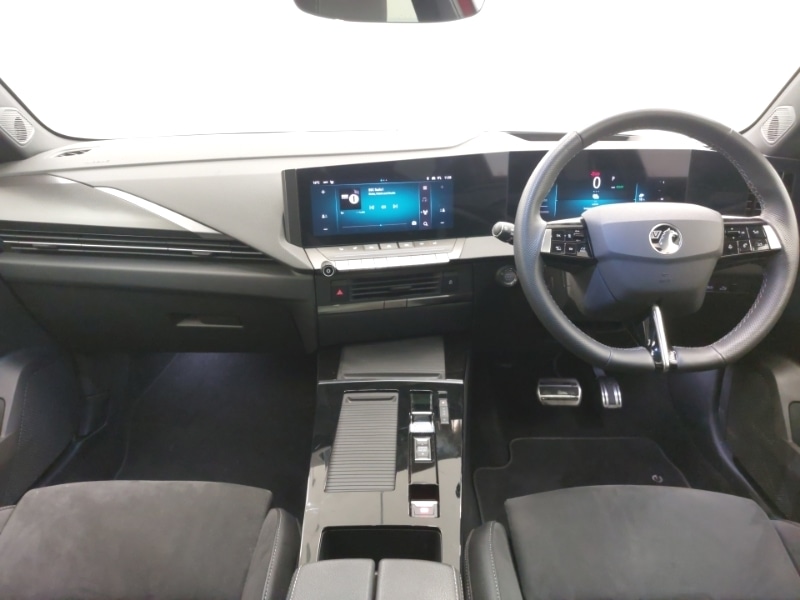 Used Vauxhall Astra 2024 for sale - 76269047: Photo 2