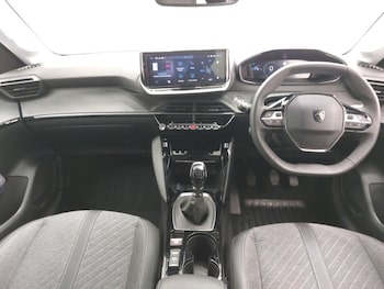 Used Peugeot 208 2024 for sale - 76107950: Photo 2