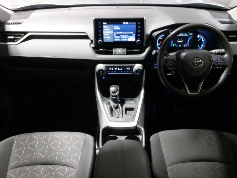 Used Toyota RAV4 2021 for sale - 77130056: Photo 2