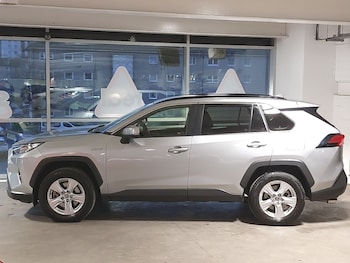 Used Toyota RAV4 2021 for sale - 77130056: Photo