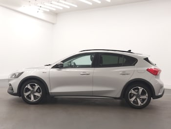 Used Ford Focus 2019 for sale - 77987743: Photo