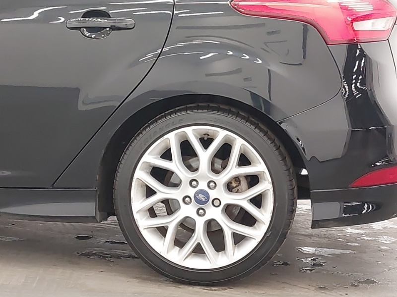 Used Ford Focus 2017 for sale - 77281504: Photo 12