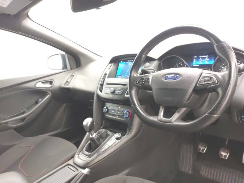 Used Ford Focus 2017 for sale - 77281504: Photo 18